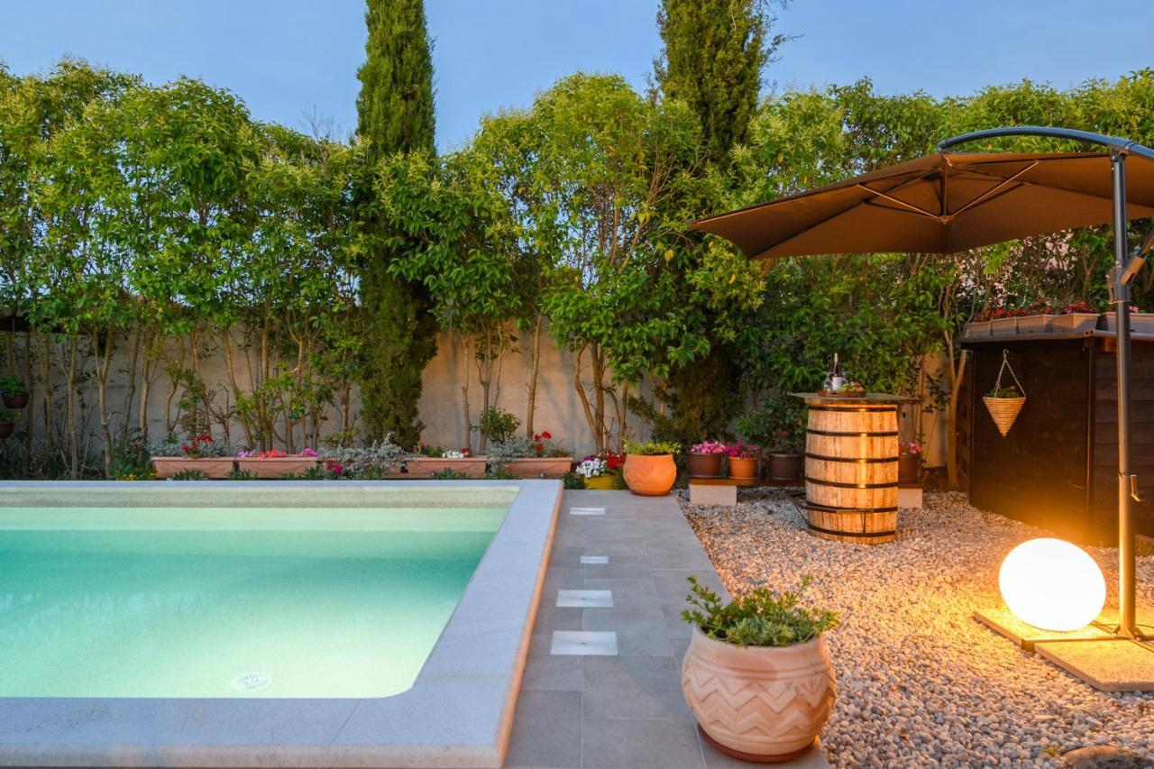 Haus Rustica Villa Pula Bagian luar foto